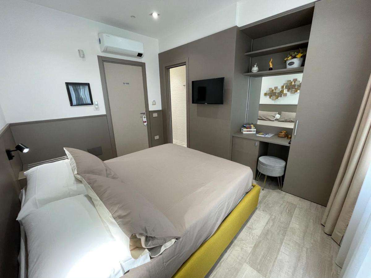 B&B Casa Rubino 那不勒斯 外观 照片